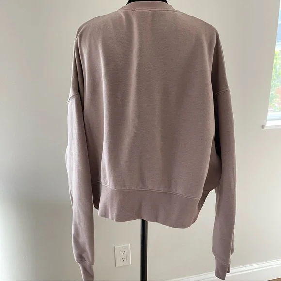 Nike Sportswear Phoenix Dusty Pink Crewneck Sweatshirt - Picture 4 of 11